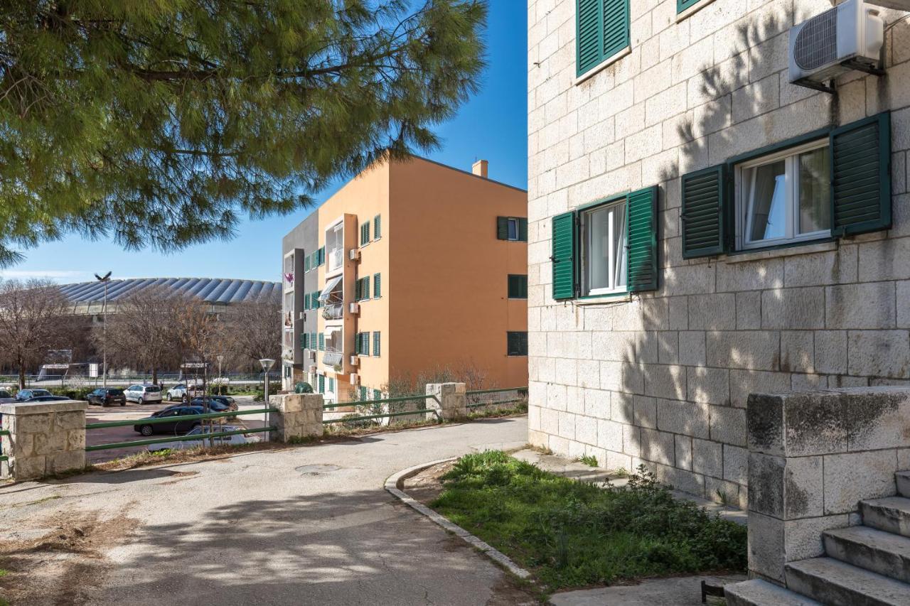 Cool Suite Split Exterior photo